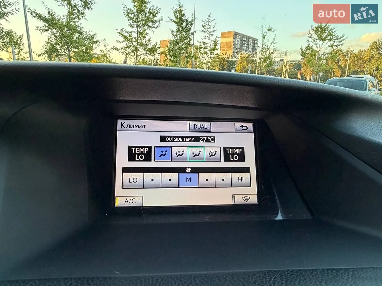 2010 Lexus RX - мініатюра 27