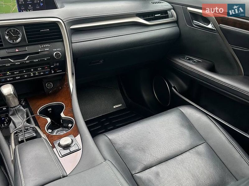 Внедорожник / Кроссовер Lexus RX 2016 в Тернополе фото 17 Внедорожник / Кроссовер Lexus RX 2016 в Тернополе