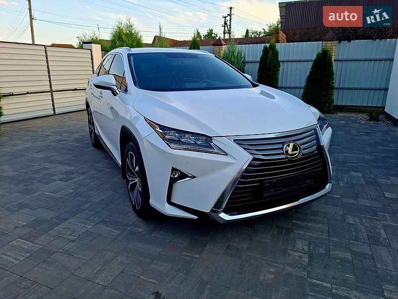 Внедорожник / Кроссовер Lexus RX 2017 в Ахтырке