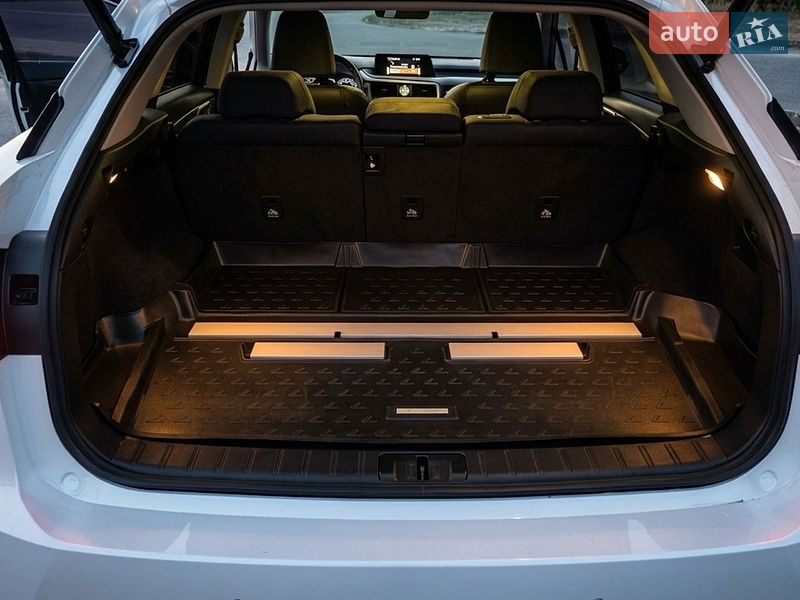 Внедорожник / Кроссовер Lexus RX 2017 в Днепре