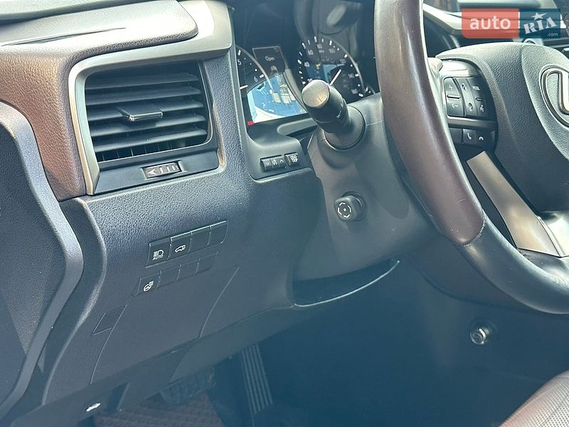 Внедорожник / Кроссовер Lexus RX 2016 в Киеве
