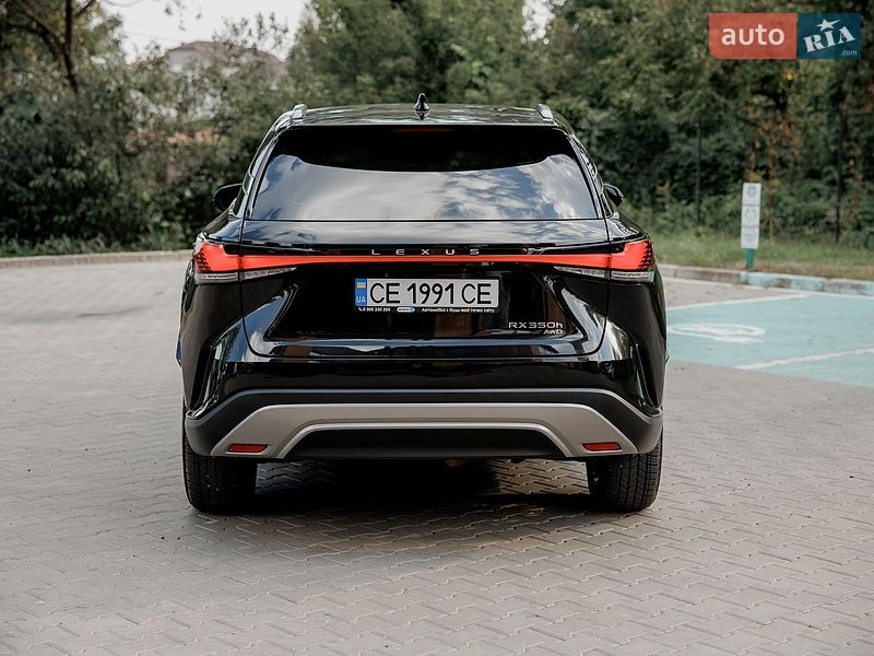 Позашляховик / Кросовер Lexus RX 2024 в Чернівцях