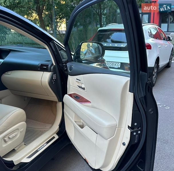 Внедорожник / Кроссовер Lexus RX 2011 в Киеве