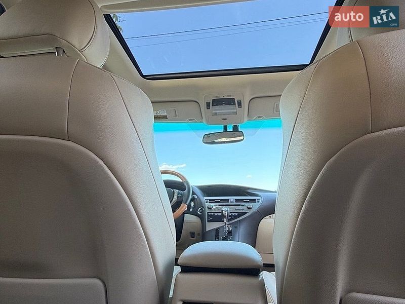 Позашляховик / Кросовер Lexus RX 2015 в Ужгороді