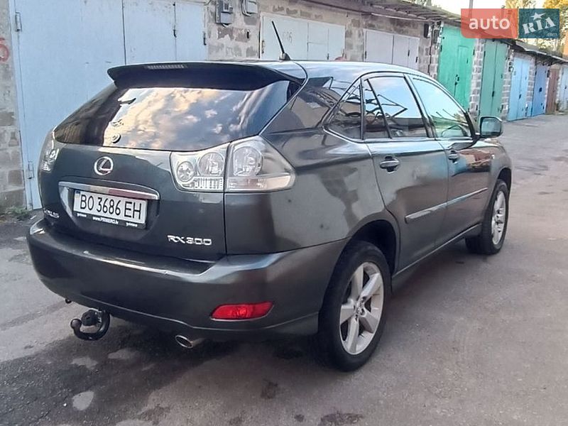 Позашляховик / Кросовер Lexus RX 2004 в Києві