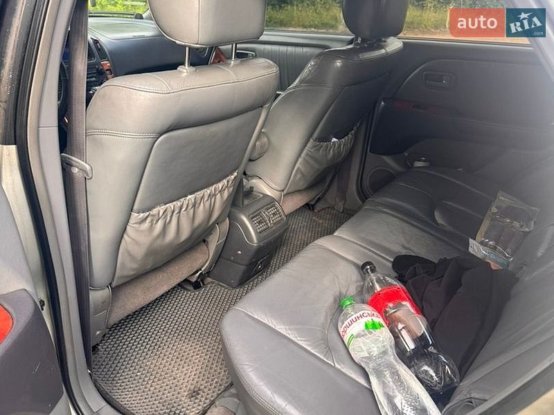 Позашляховик / Кросовер Lexus RX 2000 в Сумах