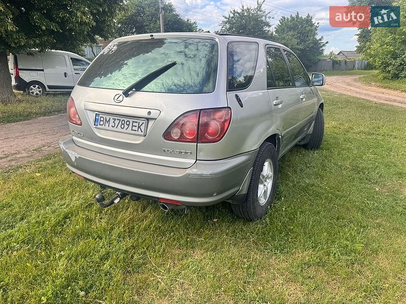 Позашляховик / Кросовер Lexus RX 2000 в Сумах