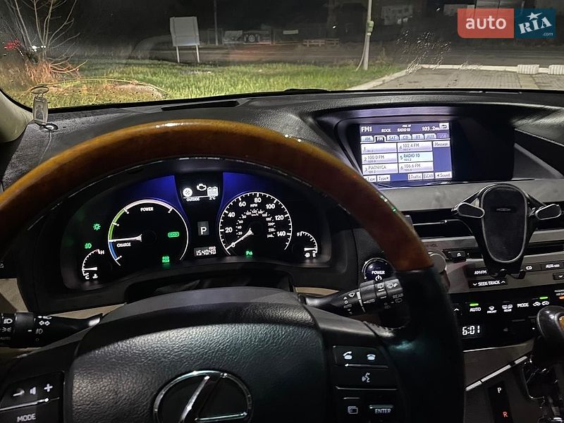 Внедорожник / Кроссовер Lexus RX 2011 в Черновцах