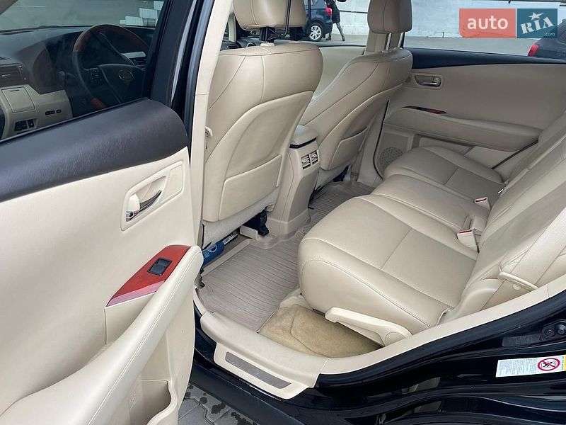 Внедорожник / Кроссовер Lexus RX 2011 в Черновцах
