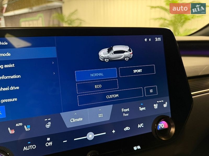 Позашляховик / Кросовер Lexus RX 2023 в Києві
