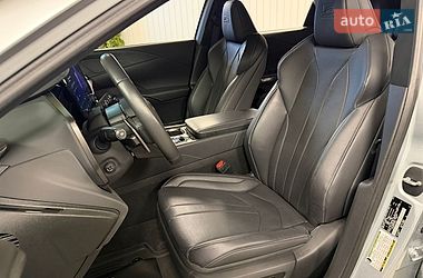 Позашляховик / Кросовер Lexus RX 2023 в Києві