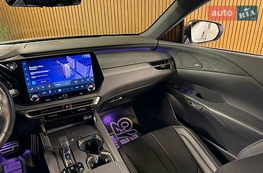 Позашляховик / Кросовер Lexus RX 2023 в Києві