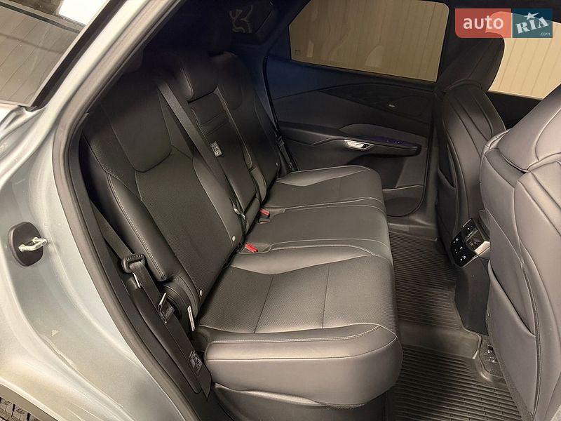 Позашляховик / Кросовер Lexus RX 2023 в Києві