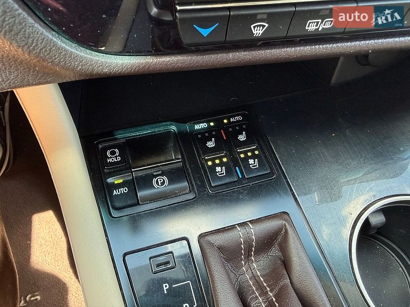 Внедорожник / Кроссовер Lexus RX 2016 в Киеве