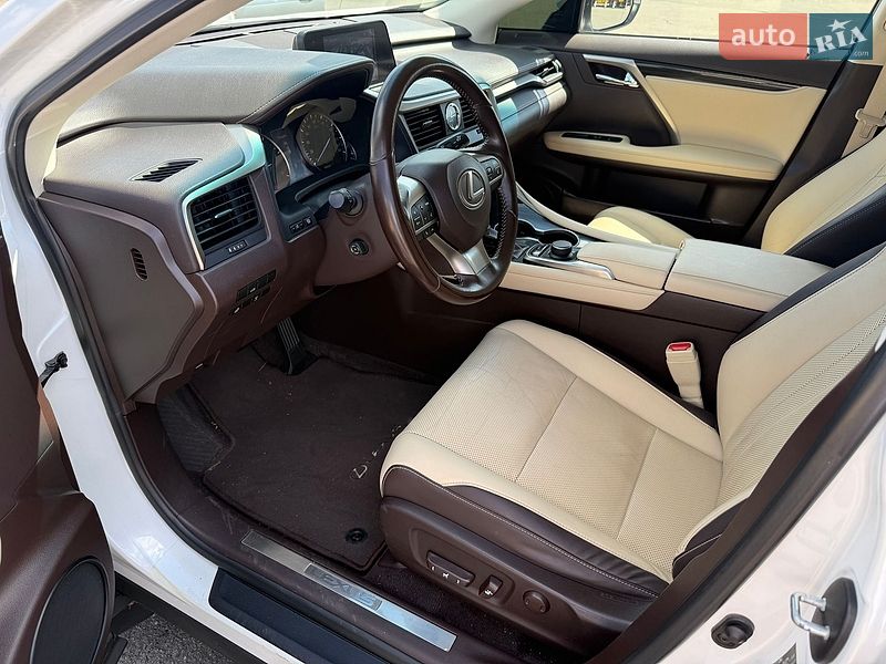 Внедорожник / Кроссовер Lexus RX 2016 в Киеве