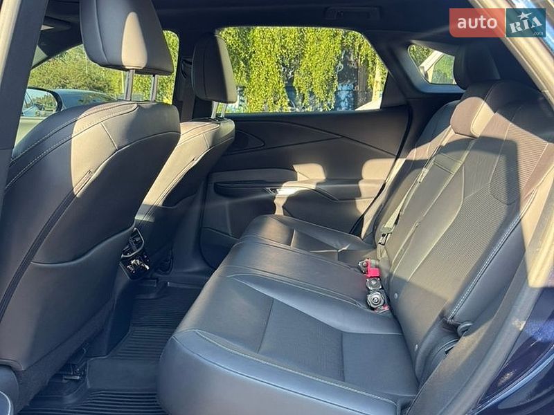 Внедорожник / Кроссовер Lexus RX 2023 в Полтаве