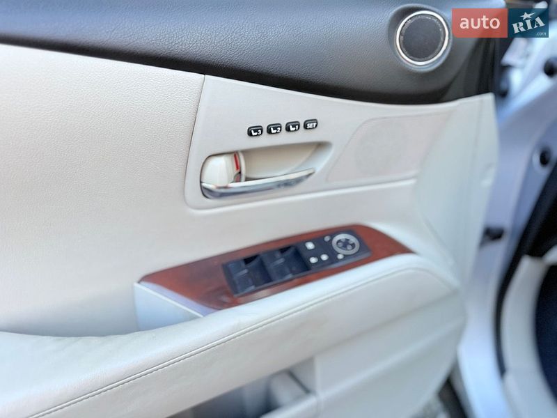 Позашляховик / Кросовер Lexus RX 2011 в Харкові