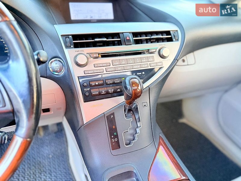 Позашляховик / Кросовер Lexus RX 2011 в Харкові