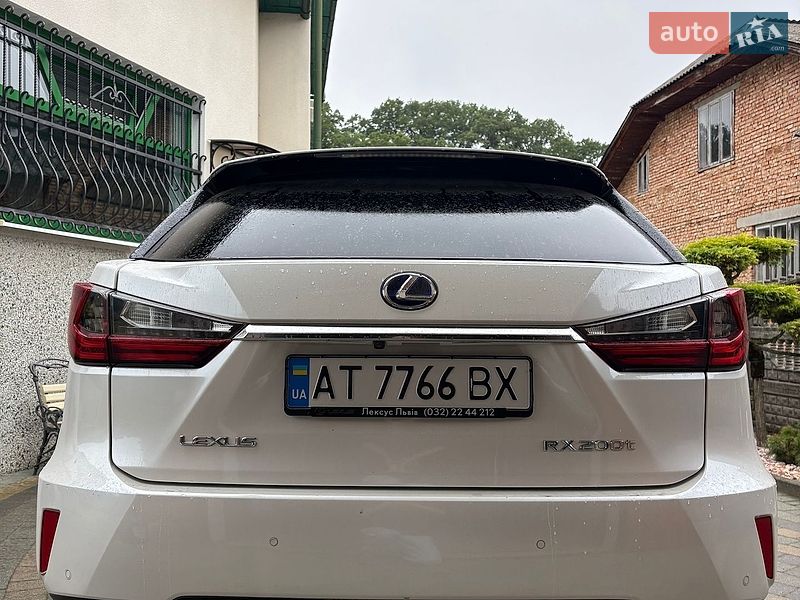 Позашляховик / Кросовер Lexus RX 2016 в Болехові