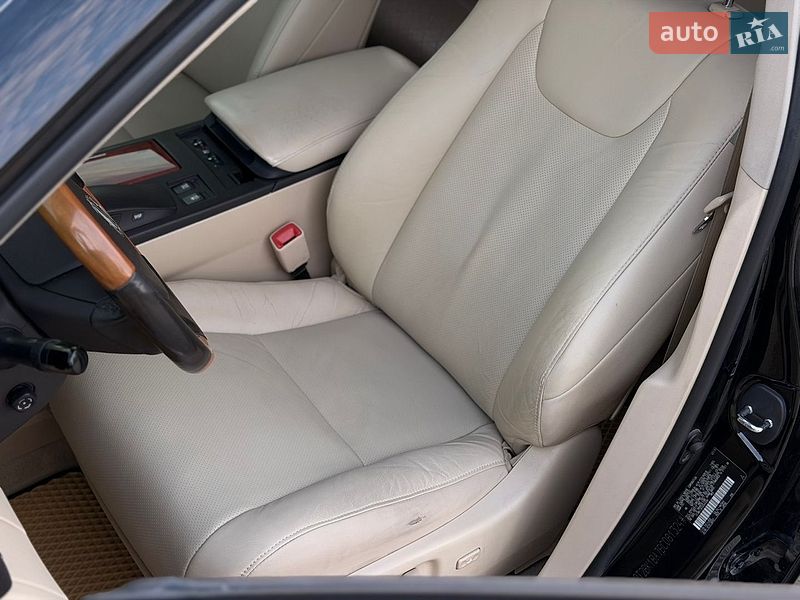 Внедорожник / Кроссовер Lexus RX 2010 в Киеве