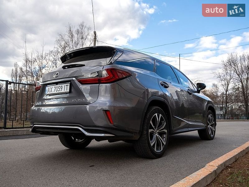 Внедорожник / Кроссовер Lexus RX 2018 в Валках