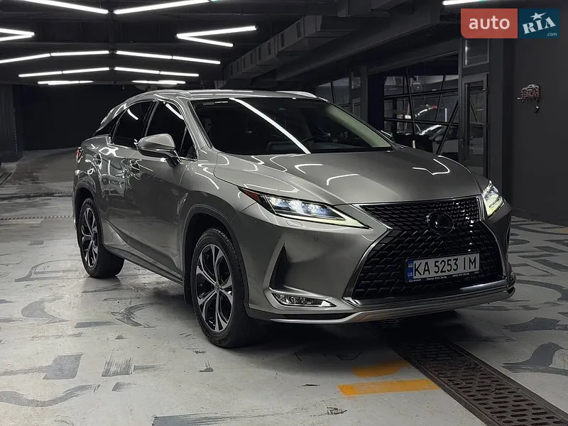 Lexus RX 2019