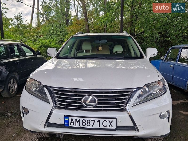 Lexus RX, фото з оголошення