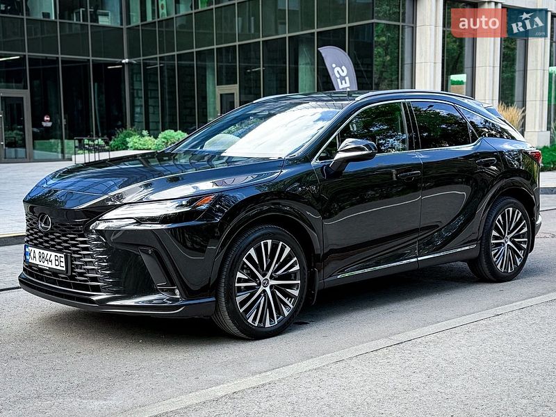 Lexus RX 2023