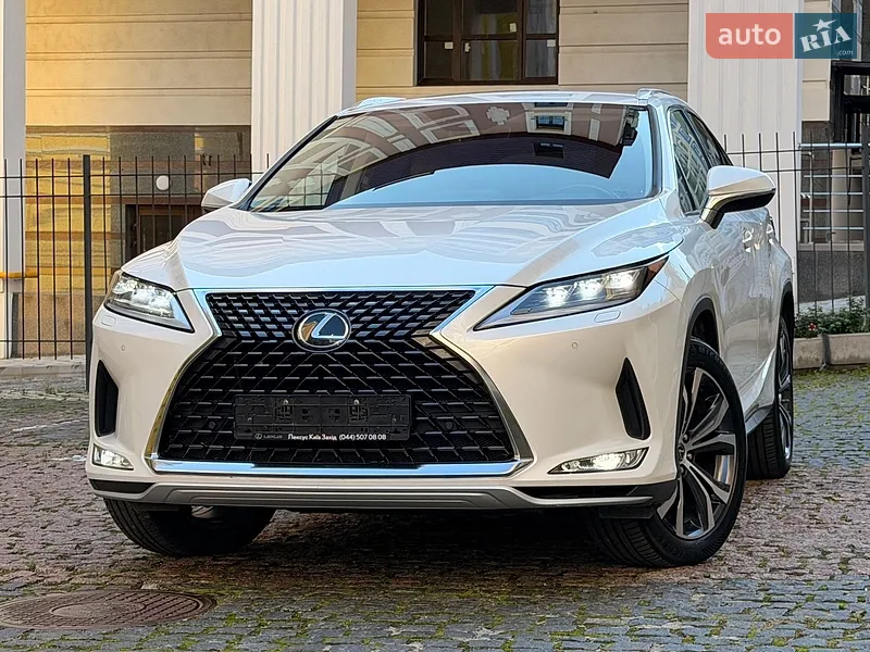 Lexus RX 2021