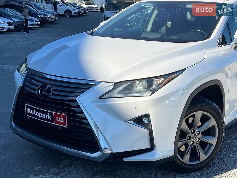 Позашляховик / Кросовер Lexus RX 2018 в Львові