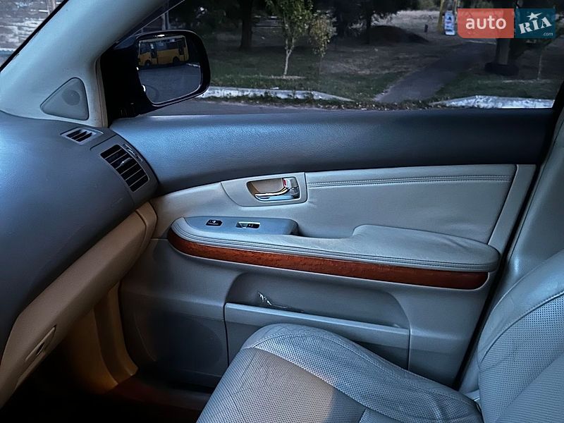 Позашляховик / Кросовер Lexus RX 2005 в Одесі