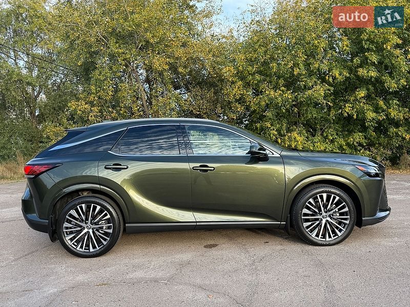 Внедорожник / Кроссовер Lexus RX 2025 в Киеве