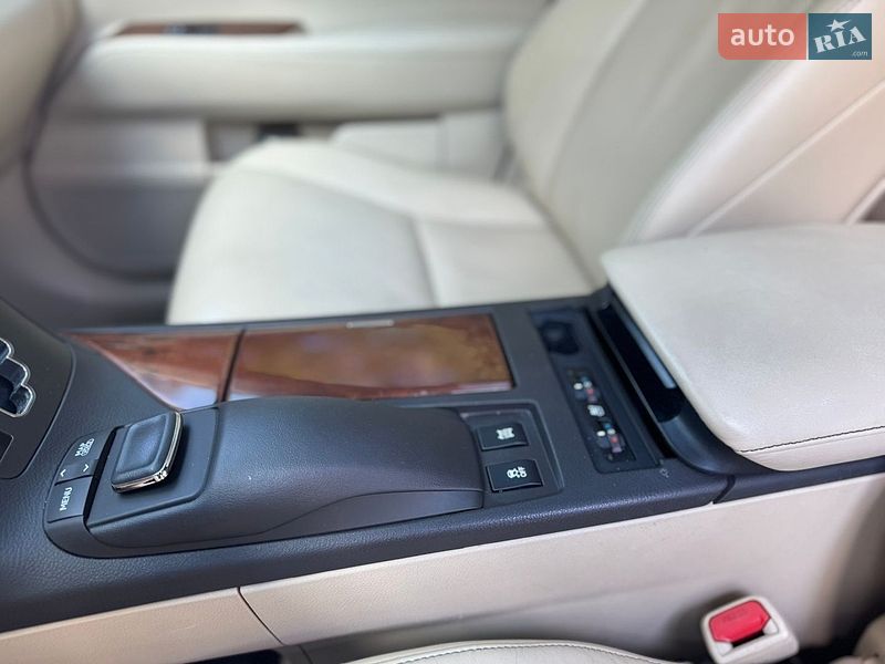 Позашляховик / Кросовер Lexus RX 2015 в Києві