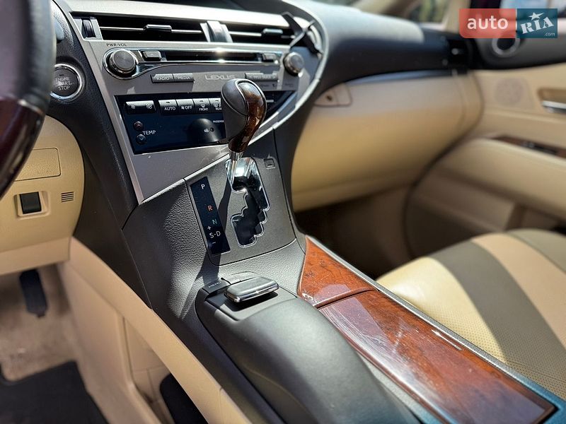 Позашляховик / Кросовер Lexus RX 2015 в Києві