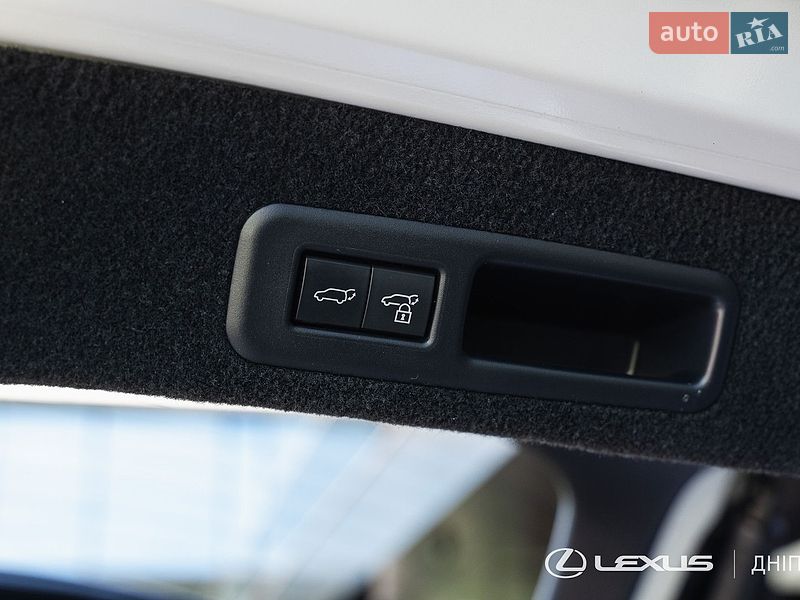 Позашляховик / Кросовер Lexus RX 2021 в Дніпрі
