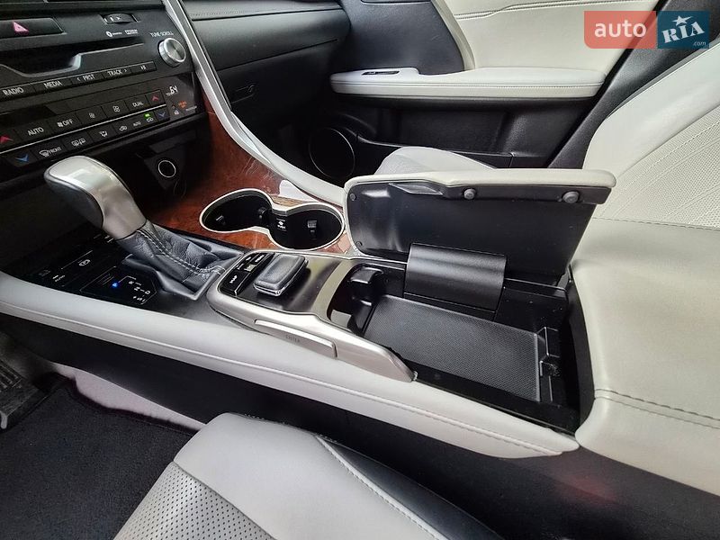 Внедорожник / Кроссовер Lexus RX 2018 в Тернополе фото 41 Внедорожник / Кроссовер Lexus RX 2018 в Тернополе