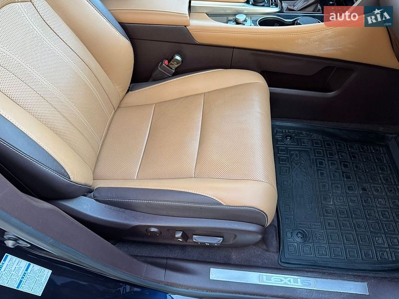 Внедорожник / Кроссовер Lexus RX 2018 в Харькове