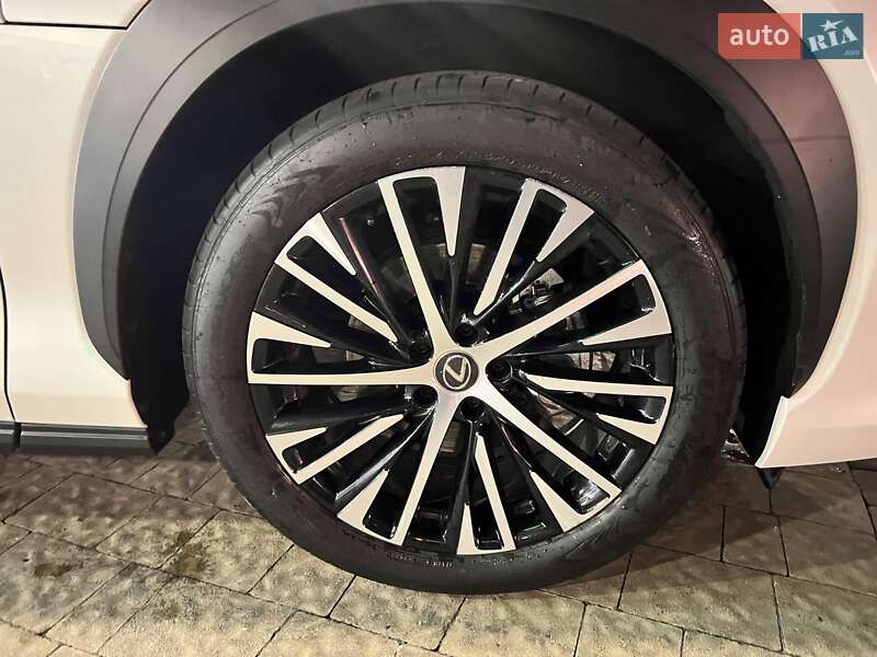 Внедорожник / Кроссовер Lexus RZ 2023 в Львове