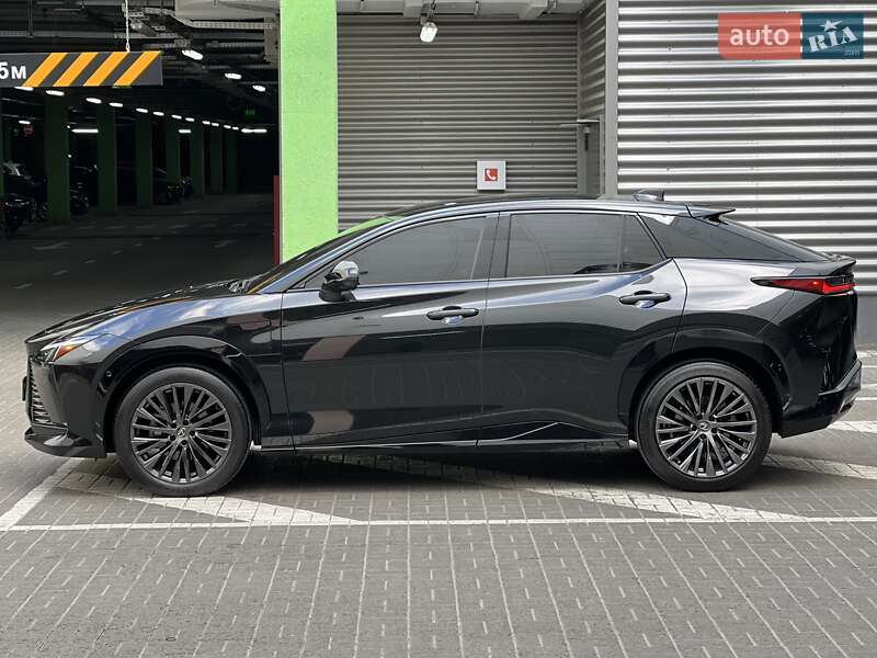 Внедорожник / Кроссовер Lexus RZ 2023 в Киеве