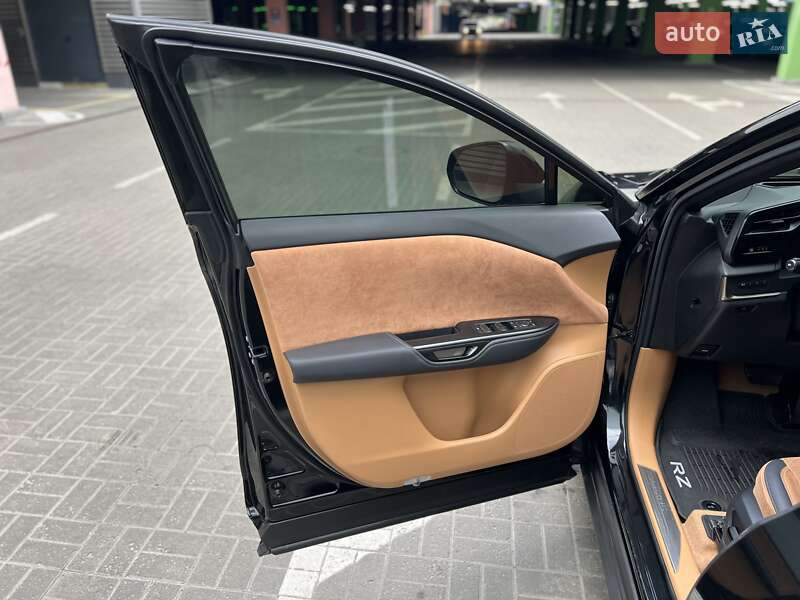 Внедорожник / Кроссовер Lexus RZ 2023 в Киеве