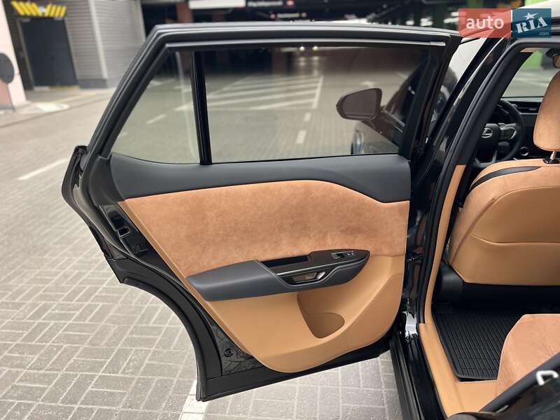 Внедорожник / Кроссовер Lexus RZ 2023 в Киеве
