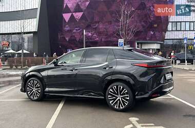 Позашляховик / Кросовер Lexus RZ 2023 в 