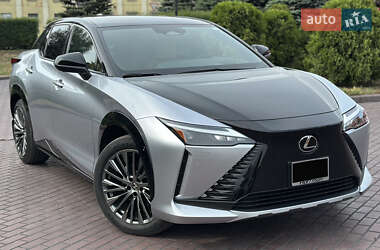 Позашляховик / Кросовер Lexus RZ 2023 в 