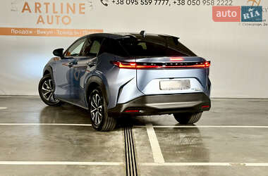 Внедорожник / Кроссовер Lexus RZ 2023 в 