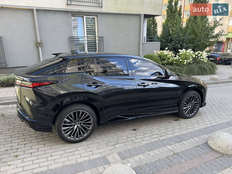 Позашляховик / Кросовер Lexus RZ 2023 в Львові