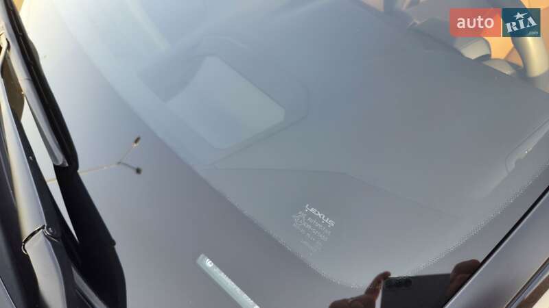 Внедорожник / Кроссовер Lexus RZ 2023 в Киеве