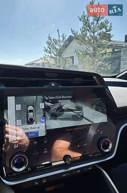 Внедорожник / Кроссовер Lexus RZ 2023 в 