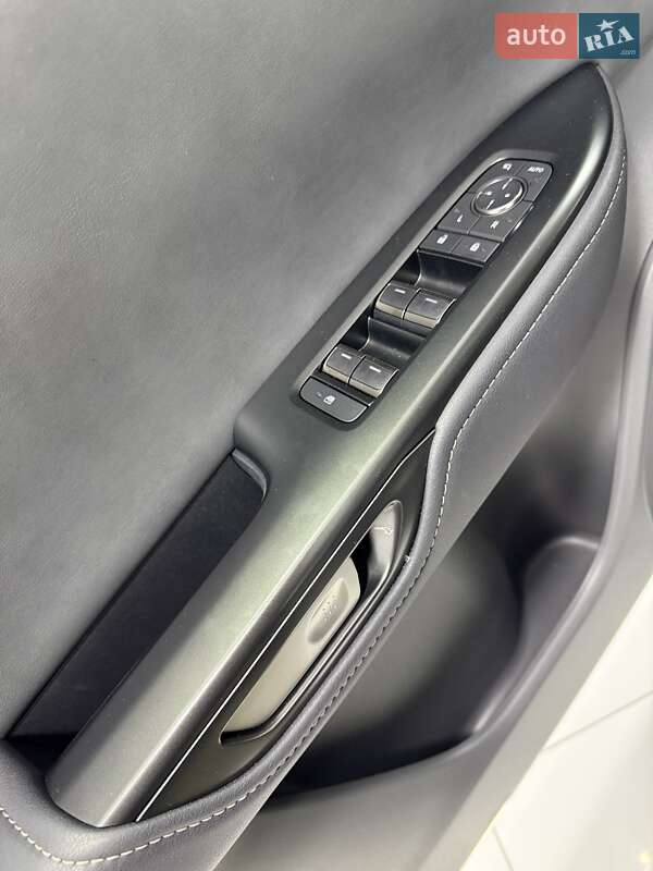 Внедорожник / Кроссовер Lexus RZ 2024 в Одессе фото 32 Внедорожник / Кроссовер Lexus RZ 2024 в Одессе