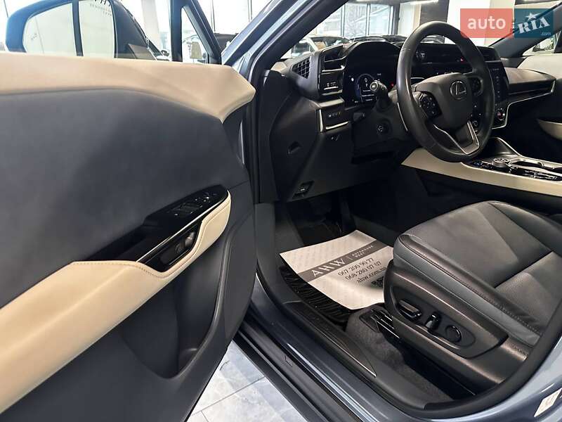 Внедорожник / Кроссовер Lexus RZ 2023 в Львове