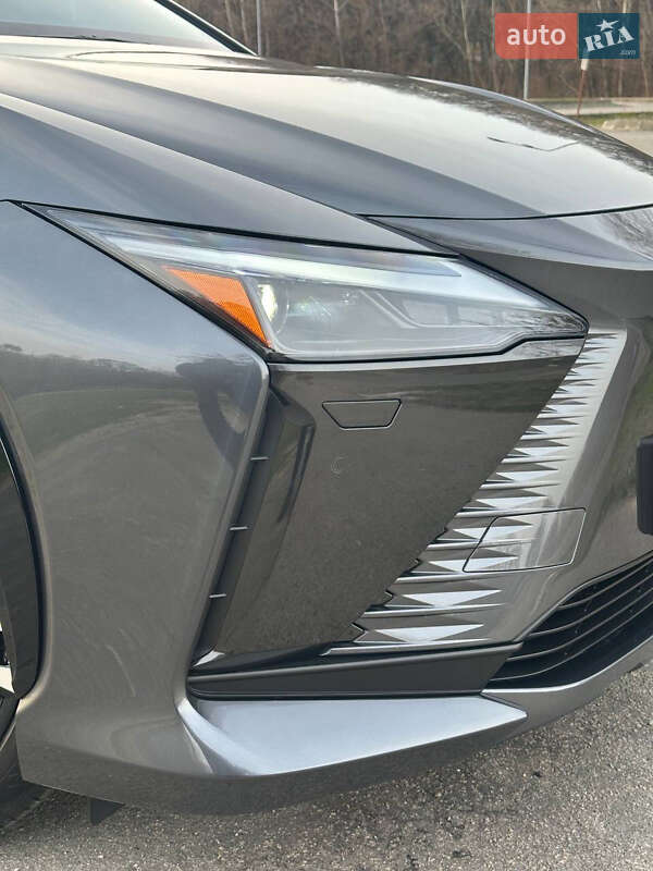 Внедорожник / Кроссовер Lexus RZ 2023 в Днепре фото 6 Внедорожник / Кроссовер Lexus RZ 2023 в Днепре